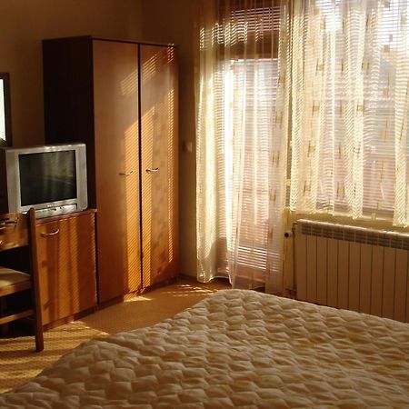 Guesthouse Kiritsovi بانسكو المظهر الخارجي الصورة
