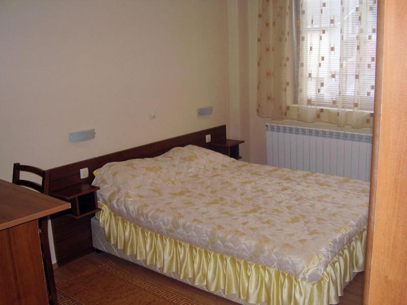 Guesthouse Kiritsovi بانسكو الغرفة الصورة